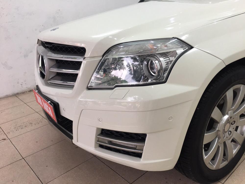 Mercedes-Benz GLK Class GLK300 2009 - Bán xe Mercedes GLK300 2009 màu trắng, xe cực đẹp, giá tốt