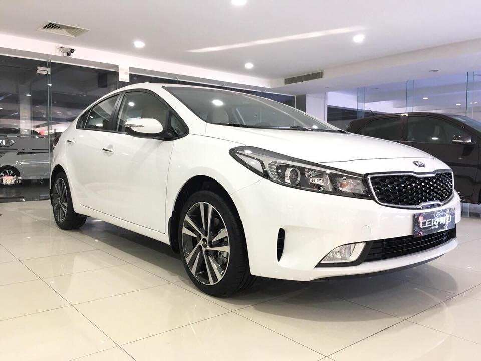 Kia Cerato 1.6 SMT 2018 - HOT! Kia Cerato 2018 Sedan phân khúc C giá chỉ 499tr 