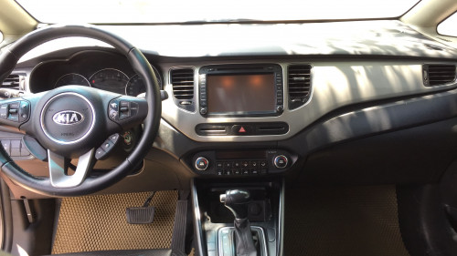 Kia Rondo   1.7l AT  2015 - Cần bán xe Kia Rondo 1.7l AT đời 2015, màu bạc 