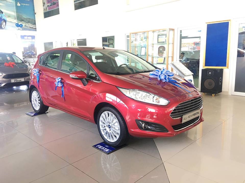 Ford Fiesta 2018 - Giá xe Ford Fiesta 2018 rẻ nhất thị trường. Giảm tiền mặt trực tiếp, Ưu đãi: Phim 3M, camera hành trình, BHVC