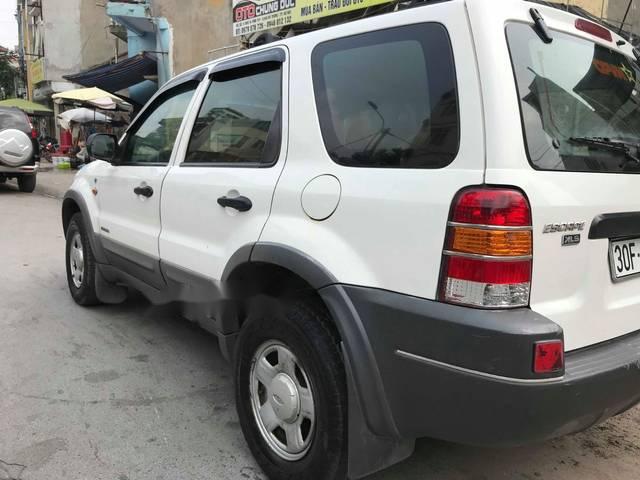 Ford Escape   AT XLT 3.0   2002 - Bán xe Ford Escape AT XLT 3.0 2002, 2 cầu điện 4x4 màu trắng