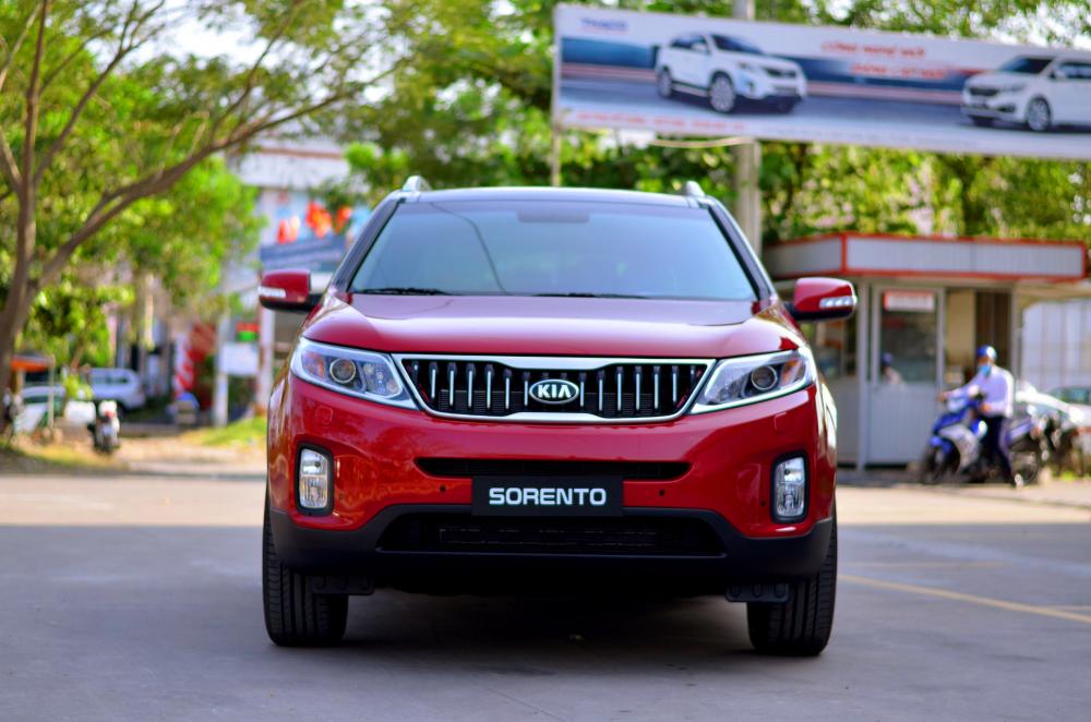 Kia Sorento GAT 2018 - HOT! Kia Sorento 2018 – SUV 7 chỗ đáng mua nhất giá chỉ 799tr