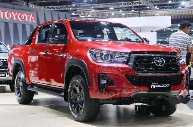 Toyota Hilux   2.8V AT   2018 - Bán xe Toyota Hilux 2.8V AT Thái Lan 2018 giá tốt