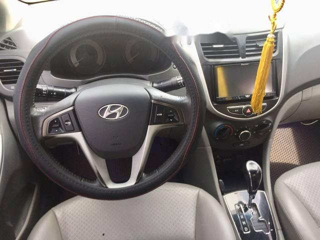 Hyundai Accent 2012 - Bán xe Hyundai Accent 2012, màu đen, giá chỉ 390 triệu