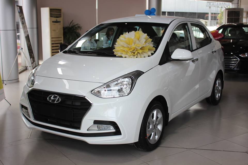 Hyundai Grand i10 Base 2018 - Bán Hyundai Grand I10 Sedan 2018, giá siêu khuyên mãi, hỗ trợ vay cao lãi suất thấp