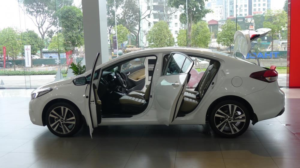 Kia Cerato 1.6L AT 2018 - [kia Phạm Văn Đồng] Mr Tiến: 0969325296 bán xe Cerato 2018, khuyến mãi lớn, hỗ trợ trả góp 90%, sẵn màu - giao xe ngay