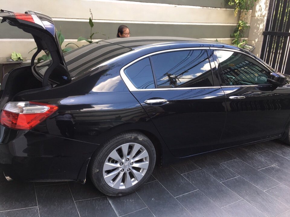 Honda Accord 2.0 2016 - Bán Honda Accord 2016, xe chạy lướt 12.000km, không lỗi nhỏ, bao kiểm tra hãng