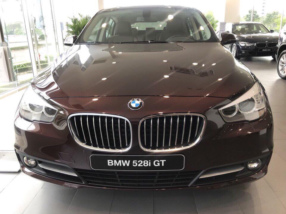 BMW 5 Series 528 GT 2017 - BMW 528 GT giá tốt chính hãng tại BMW Phú Mỹ Hưng