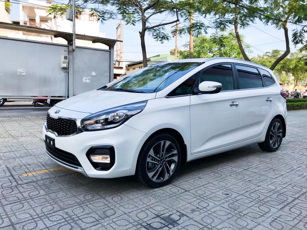 Kia Rondo GMT 2018 - Hot!! Kia Rondo 2018 – Xe Gia đình 7 chôỗ đáng mua nhất giá chỉ 609tr 