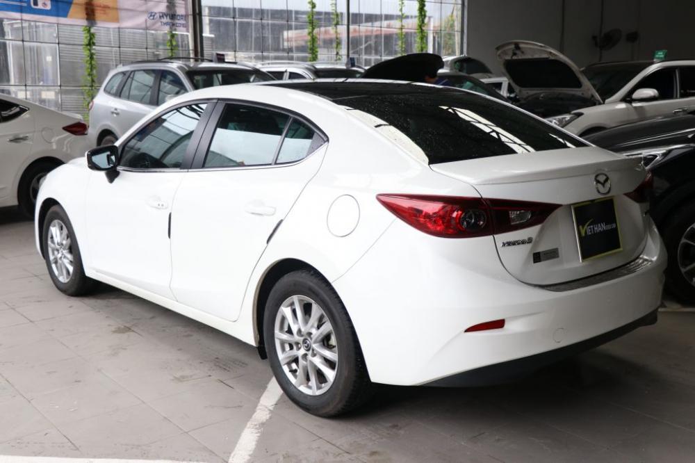 Mazda 3 1.5AT 2017 - Bán Mazda 3 1.5AT đời 2017, màu trắng