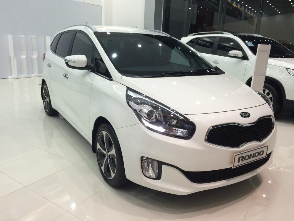 Kia Rondo GMT 2018 - Bán Kia Rondo 7 chỗ đời 2018, mới 100%, thích hợp đi gia đình hoặc chạy dịch vụ