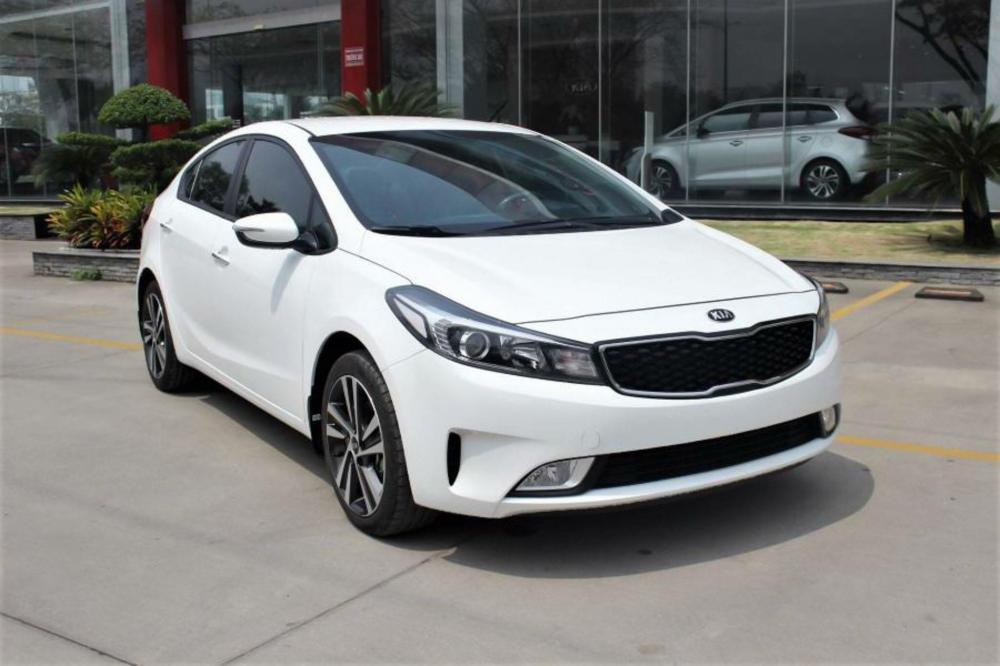 Kia Cerato 1.6 MT 2018 - Bán xe Kia Cerato 1.6 số sàn 2018, mới 100%, giá tốt nhất toàn quốc, gọi ngay 0972926010 để biết chi tiết