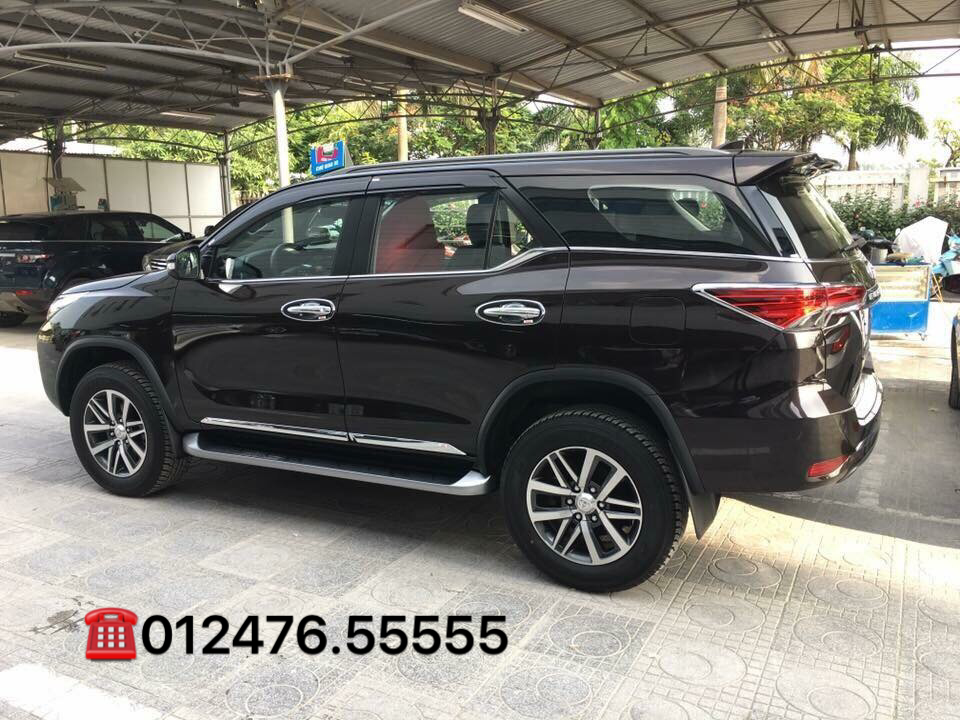 Toyota Fortuner 2.7 2018 - Nhận đặt xe Fortuner 4x2 máy dầu số tự động 2018. Lh: 012476.55555.