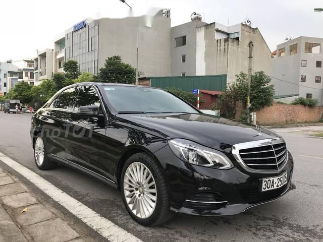 Mercedes-Benz E class  E400 2013 - Bán xe Mercedes E400 năm sản xuất 2013, màu đen