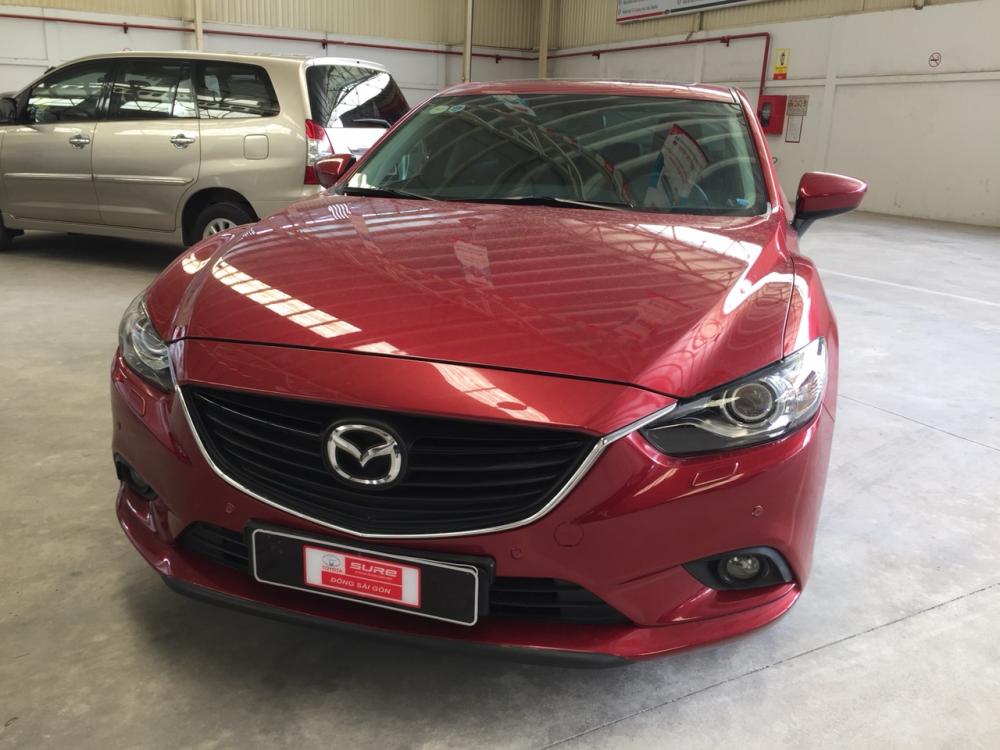 Mazda 6 2.5AT 2014 - Bán Mazda 6 2.5AT năm sản xuất 2014, màu đỏ, chạy lướt, đãm bảo bởi hãng