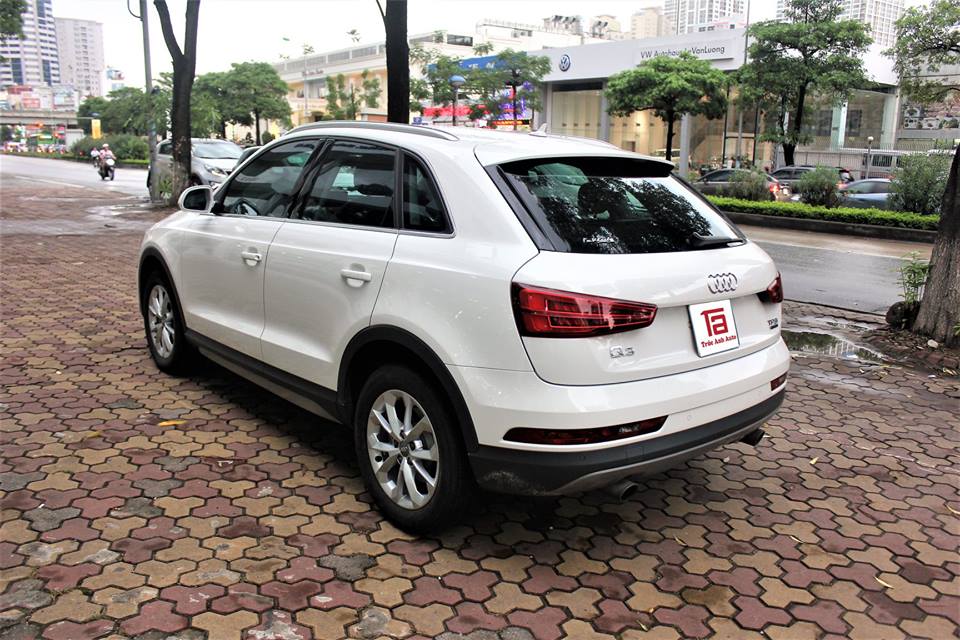 Audi Q3 2016 - Bán Audi Q3 năm 2016, màu trắng