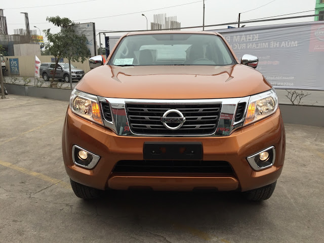 Nissan Navara EL 2018 - Cần bán Nissan EL 1 cầu số tự động đời 2018 mới 100%