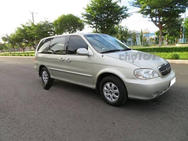 Kia Carnival 2009 - Cần bán lại xe Kia Carnival sản xuất năm 2009 số tự động