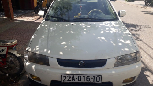 Mazda 2  MT  2000 - Bán Mazda 2 MT đời 2000, màu trắng như mới 