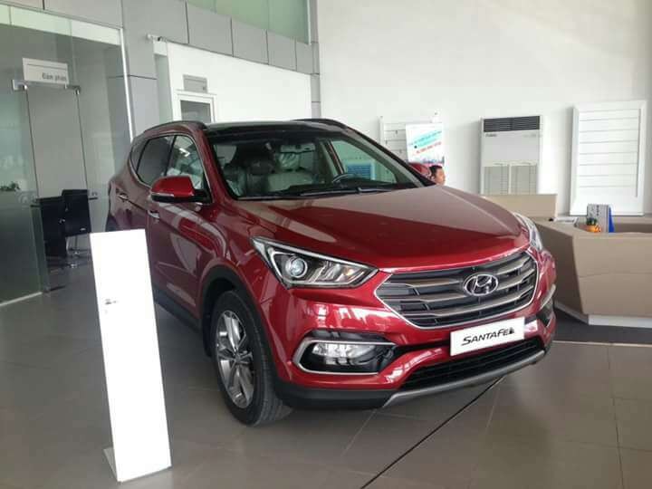 Hyundai Santa Fe 2018 - Bán Santafe máy xăng, bản đặc biệt, màu đỏ cực cá tính, có xe giao ngay, lh 01668077675