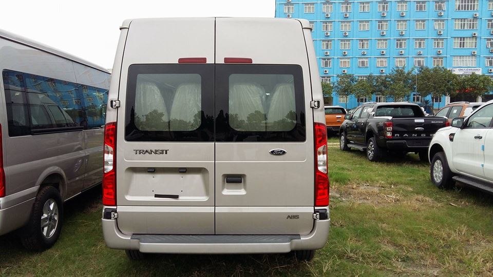 Ford Transit SVP 2018 2017 - Bán xe du lịch 16 chỗ Ford Transit 2018, phụ kiện: Sàn gỗ, bọc trần 5d, gập ghế,... LH: 0918889278