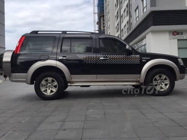 Ford Everest MT 2008 - Cần bán gấp Ford Everest MT 2008, màu đen như mới, giá tốt