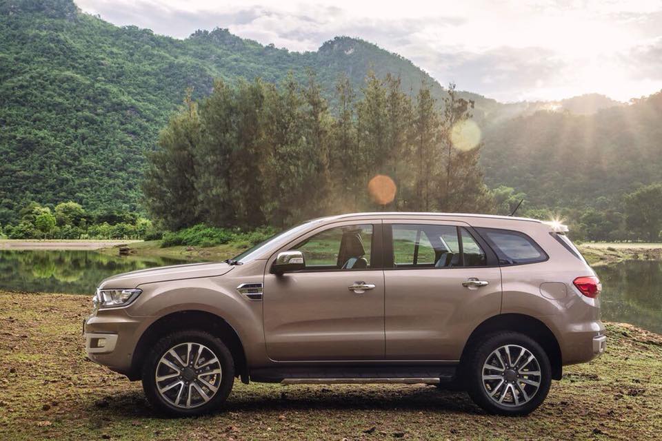 Ford Everest 3.2L 4x4 AT Titanium Plus 2018 - Bán xe Ford Everest Titanium, Trend & Ambiente 2018, xe du lịch 7 chỗ nhập khẩu từ Thái, Lh: 091888927