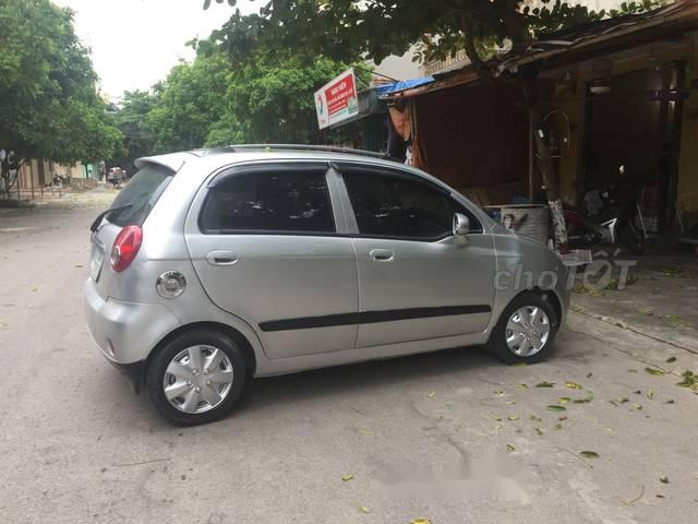 Chevrolet Spark 2009 - Cần bán lại xe Chevrolet Spark đời 2009, màu bạc như mới 