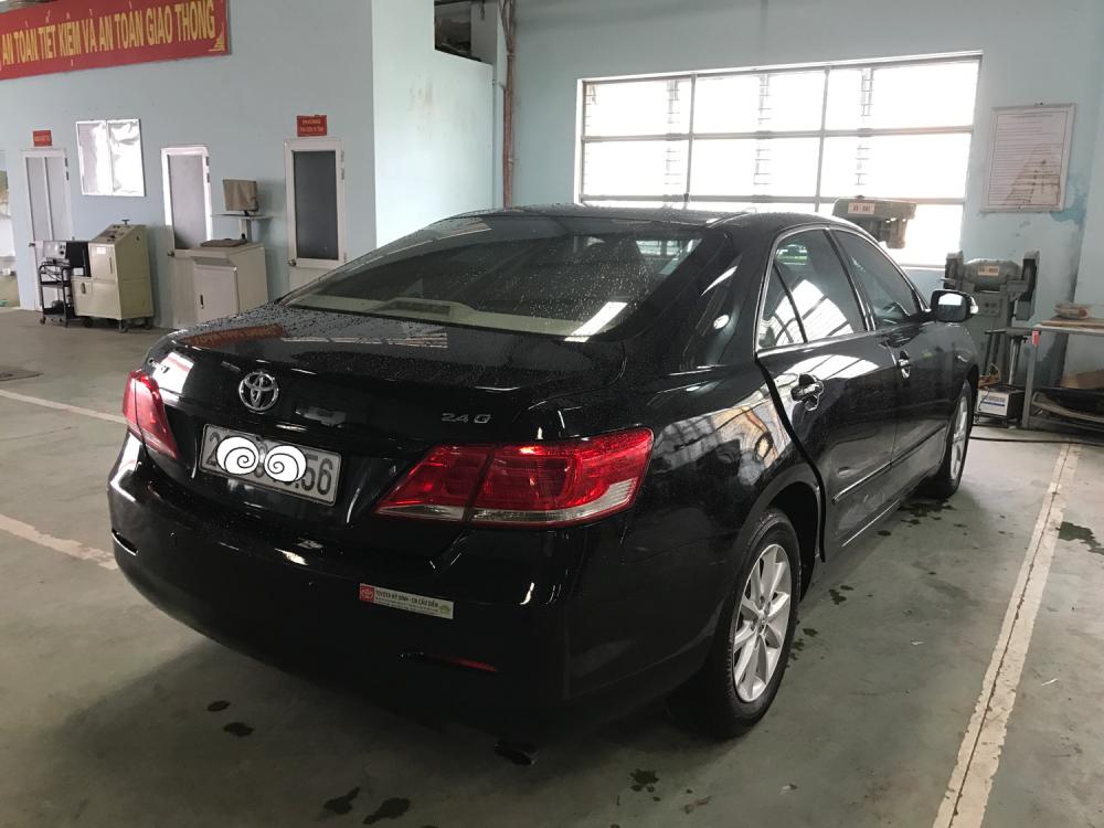 Toyota Camry 2.4G 2010 - Cần bán xe Toyota Camry sản xuất 2010 màu đen, giá tốt