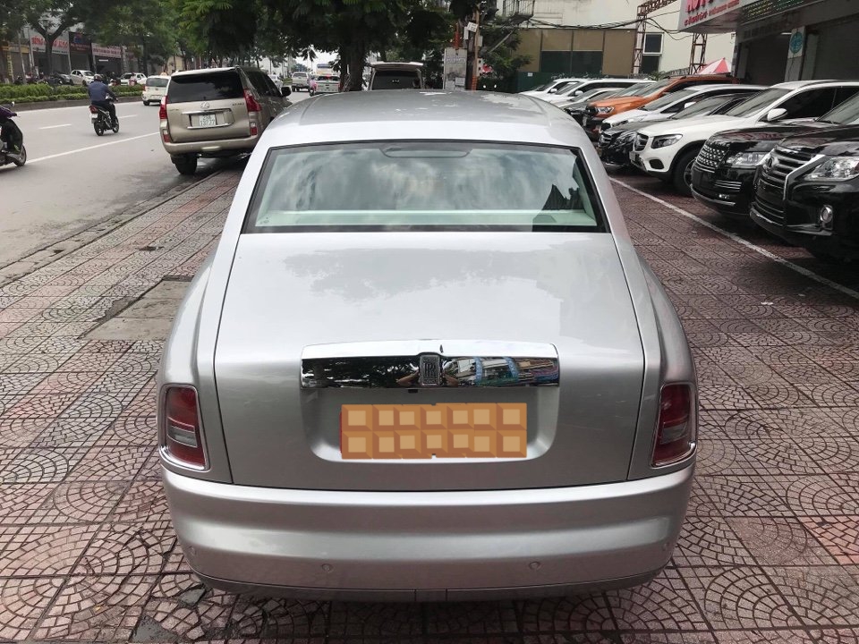 Rolls-Royce Phantom EWB 2007 - Cần bán Rolls-Royce Phantom EWB năm sản xuất 2007, màu bạc, nhập khẩu