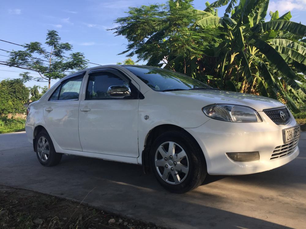 Toyota Vios 2005 - Bán xe Toyota Vios 2005 màu trắng, số sàn giá 160 triệu