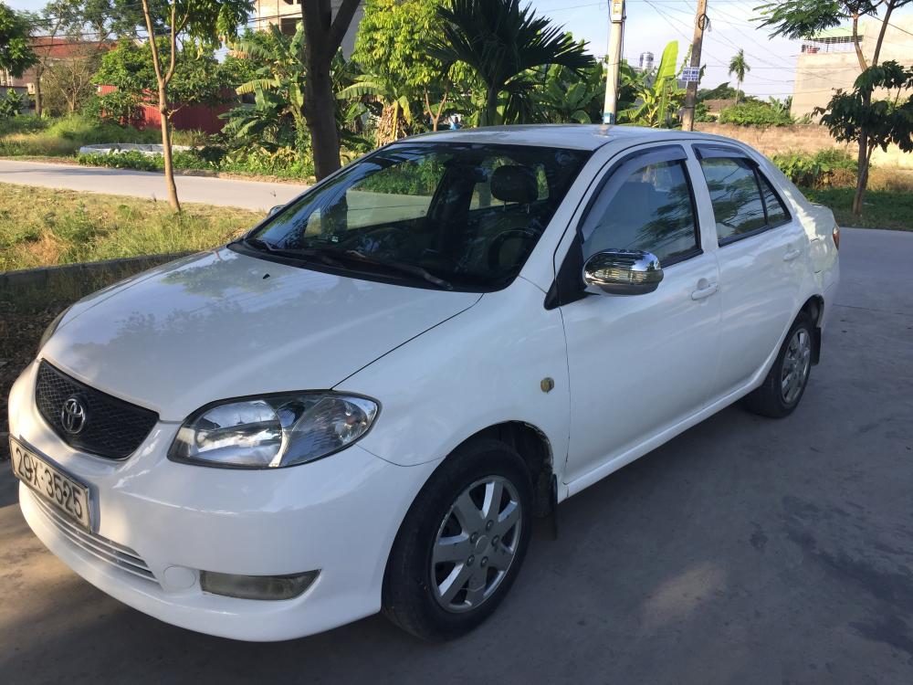 Toyota Vios 2005 - Bán xe Toyota Vios 2005 màu trắng, số sàn giá 160 triệu