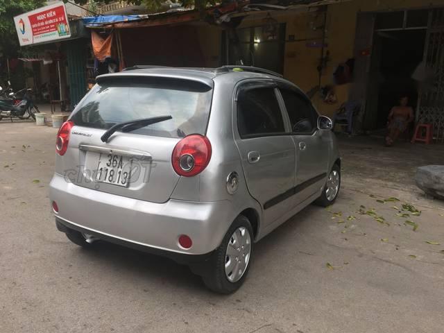 Chevrolet Spark 2009 - Cần bán lại xe Chevrolet Spark đời 2009, màu bạc như mới 