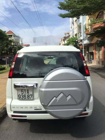 Ford Everest  AT 2015 - Bán Ford Everest AT sản xuất 2015, màu trắng chính chủ  