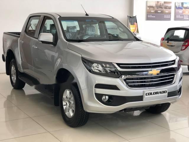 Chevrolet Colorado     2018 - Bán Chevrolet Colorado năm sản xuất 2018, màu xám