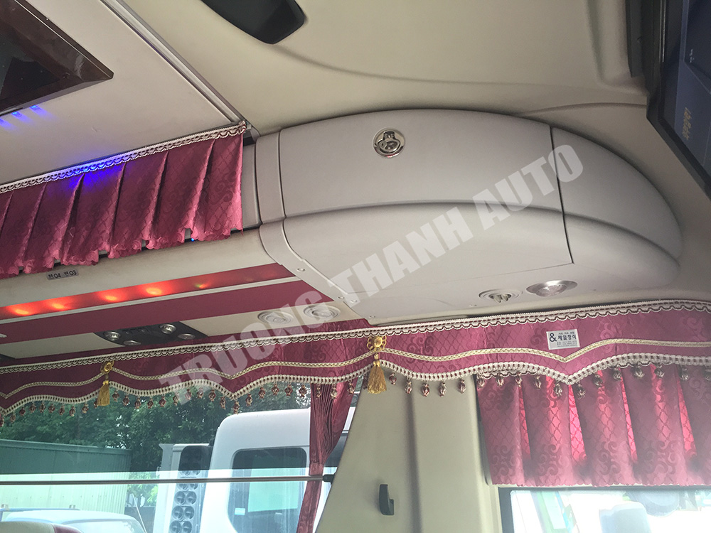 Hyundai Universe  Noble 2011 - Bán xe khách Hyundai Universe Noble 47 chỗ full options