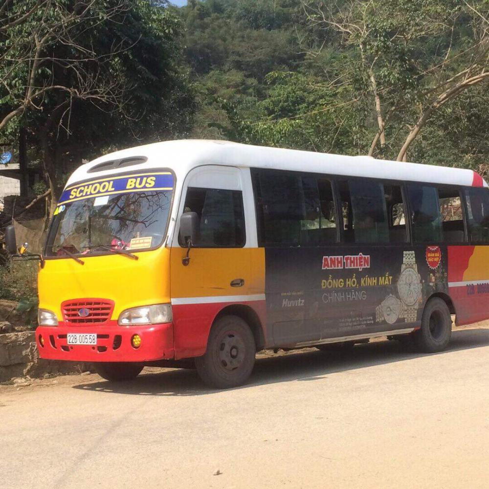 Hyundai County B40 2007 - Bán thanh lý Hyundai County B40 đời 2007, màu vàng