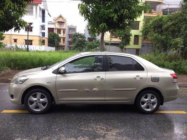 Toyota Vios  E 2007 - Bán Toyota Vios đời 2007, màu vàng số sàn, giá tốt