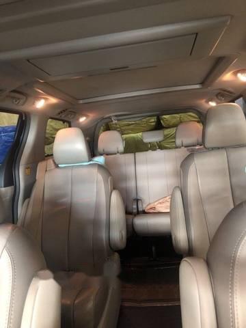 Toyota Sienna 2015 - Bán Toyota Sienna năm 2015 chính chủ