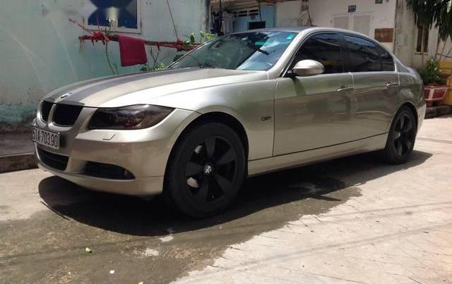 BMW 3 Series  320i  2007 - Bán BMW 3 Series 320i năm 2007, màu vàng, nhập Đức