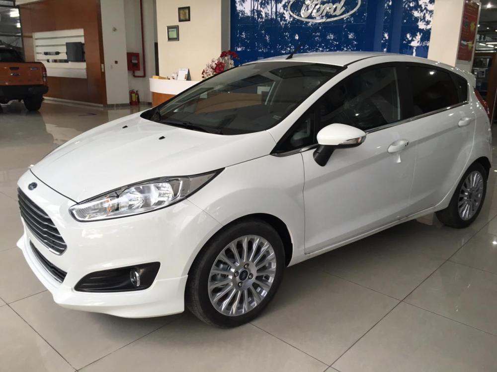 Ford Fiesta Sport 1.0AT Ecoboost 2018 - Cần bán xe Ford Fiesta Sport 1.0AT Ecoboost đời 2018, giá chỉ 540 triệu