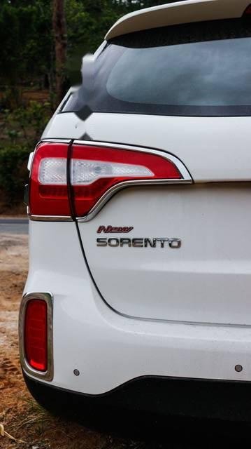 Kia Sorento 2014 - Bán xe Kia Sorento đời 2014, màu trắng, 779 triệu