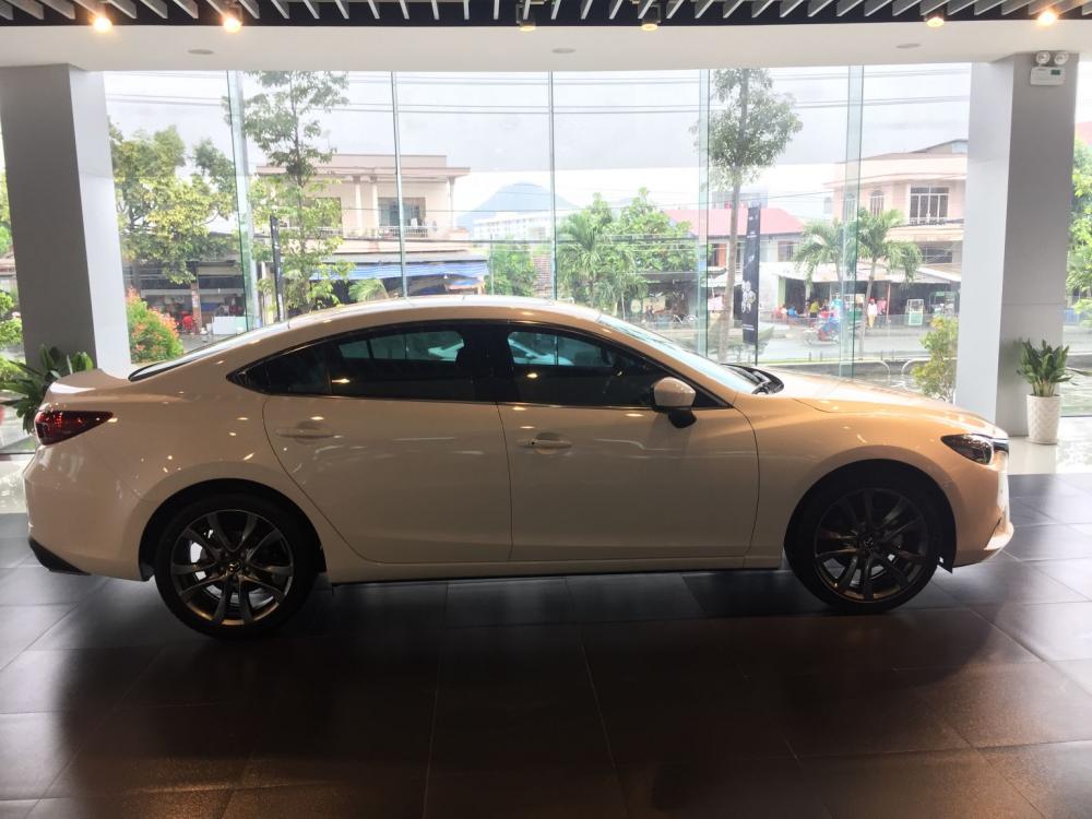 Mazda 6 2.0 Premium F/L 2018 - Nha Trang bán xe Mazda 6 2.0 PRE F/L đủ màu, giao ngay 0938.807.843