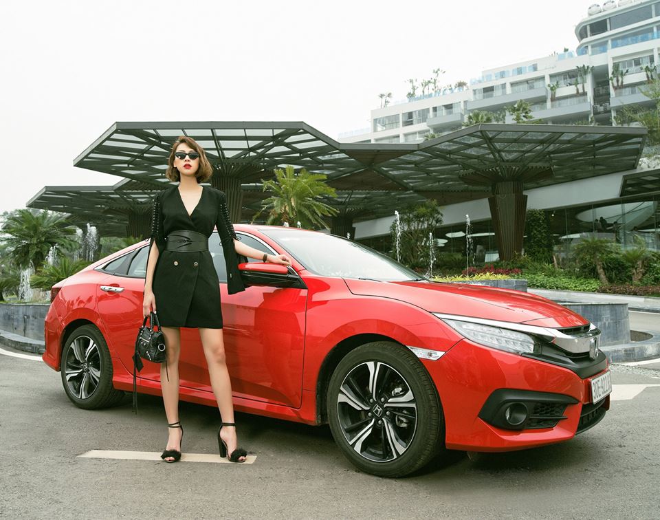 Honda Civic G 2018 - Honda ô tô Quảng Bình - hotline: 0977779994