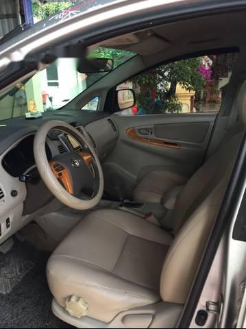 Toyota Innova 2012 - Bán Toyota Innova sản xuất 2012, màu bạc 