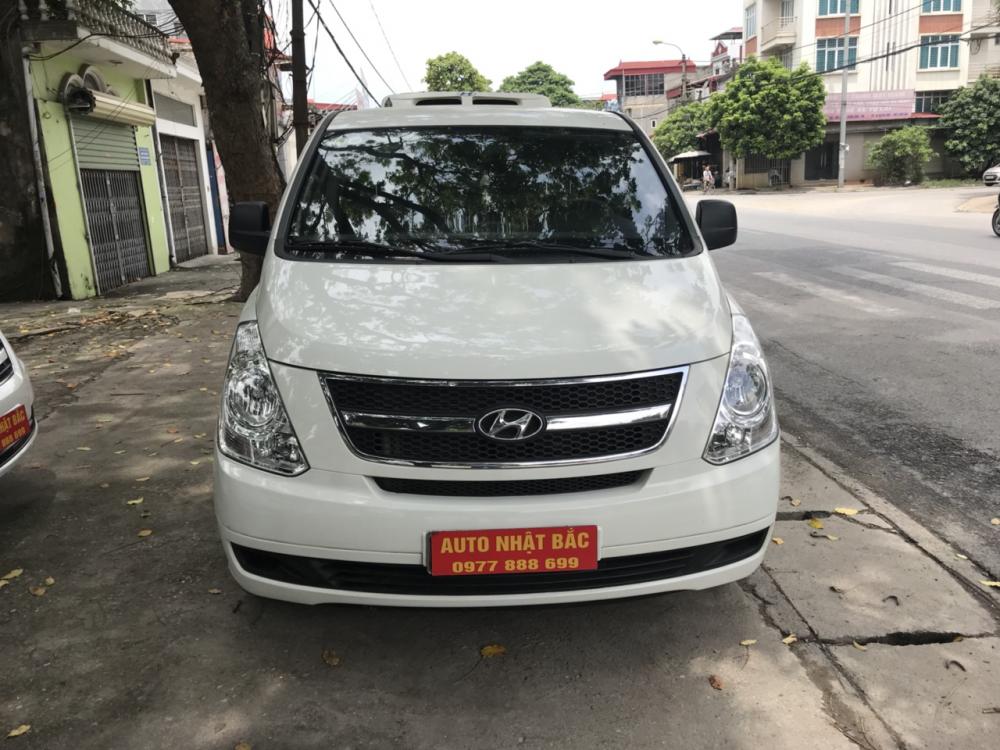 Hyundai Starex 2011 - Bán Starex đông lạnh đời 2011, đăng ký 2013, loại xe 3 chỗ, 600kg