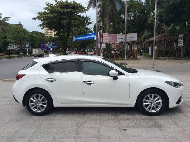 Mazda 3 2015 - Bán ô tô cũ Mazda 3 sản xuất năm 2015, màu trắng