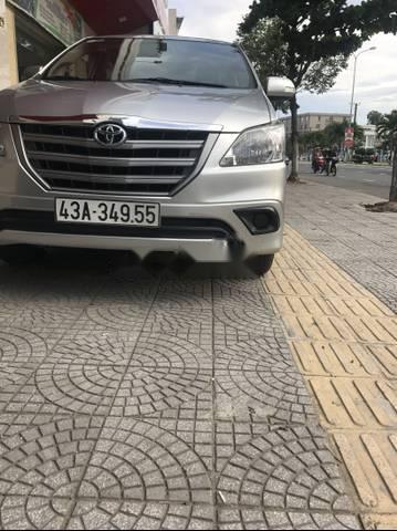 Toyota Innova   2015 - Bán Toyota Innova 2.0E model 2015, form mới, xe đẹp zin