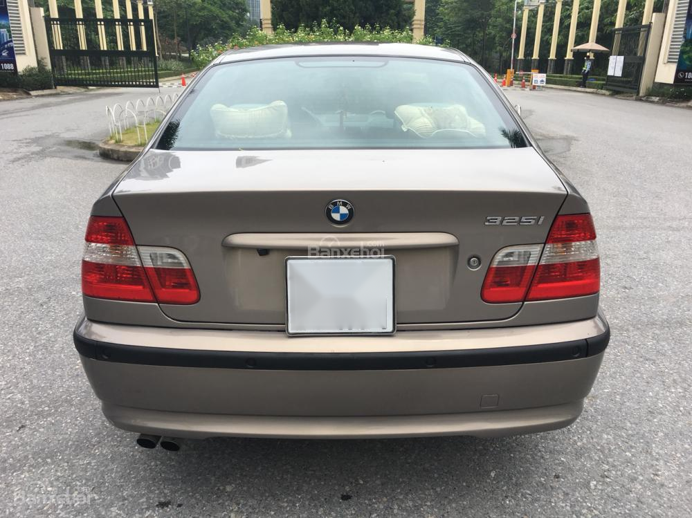 BMW 3 Series 325i 2004 - Cần bán lại xe BMW 3 Series năm 2004, giá 275 triệu