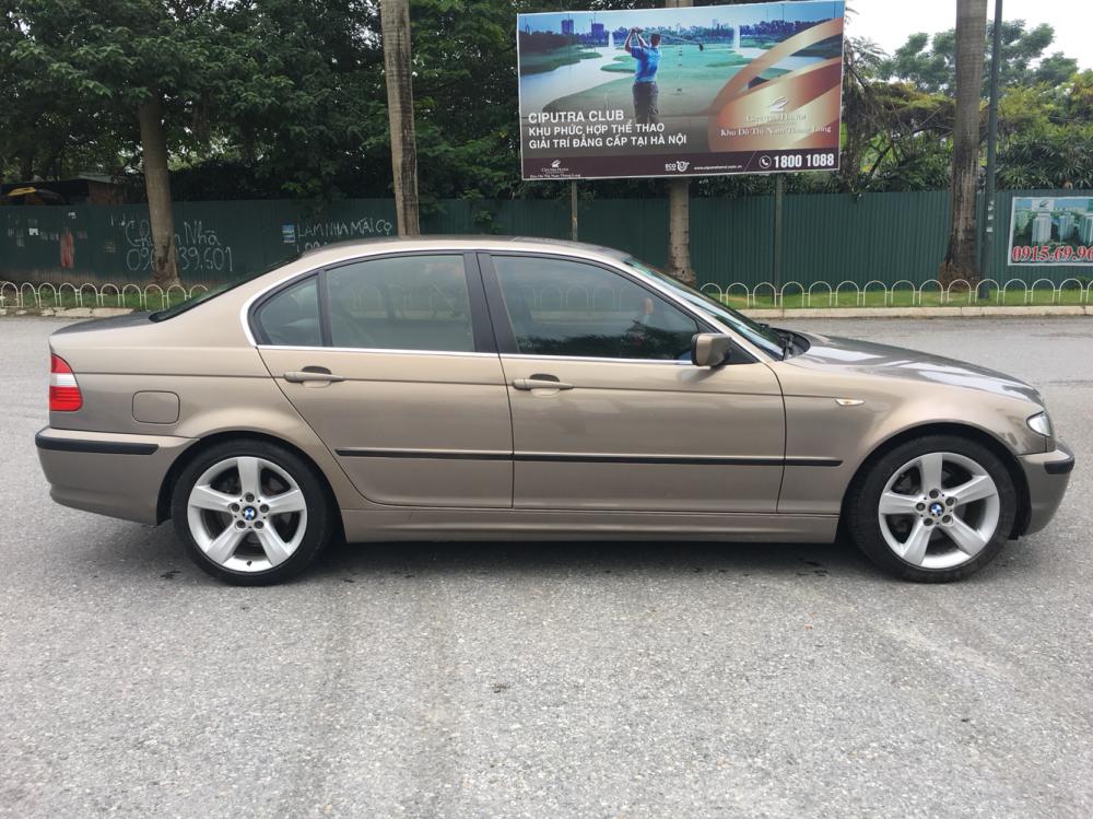 BMW 3 Series 325i 2004 - Cần bán lại xe BMW 3 Series năm 2004, giá 275 triệu